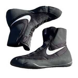 Nike Machomai MMA Mid Boxing Shoes Men's Size 11 Black White